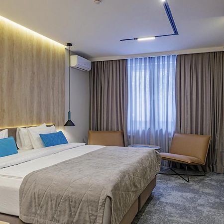 Тау-House Hotel Koksoki Kültér fotó