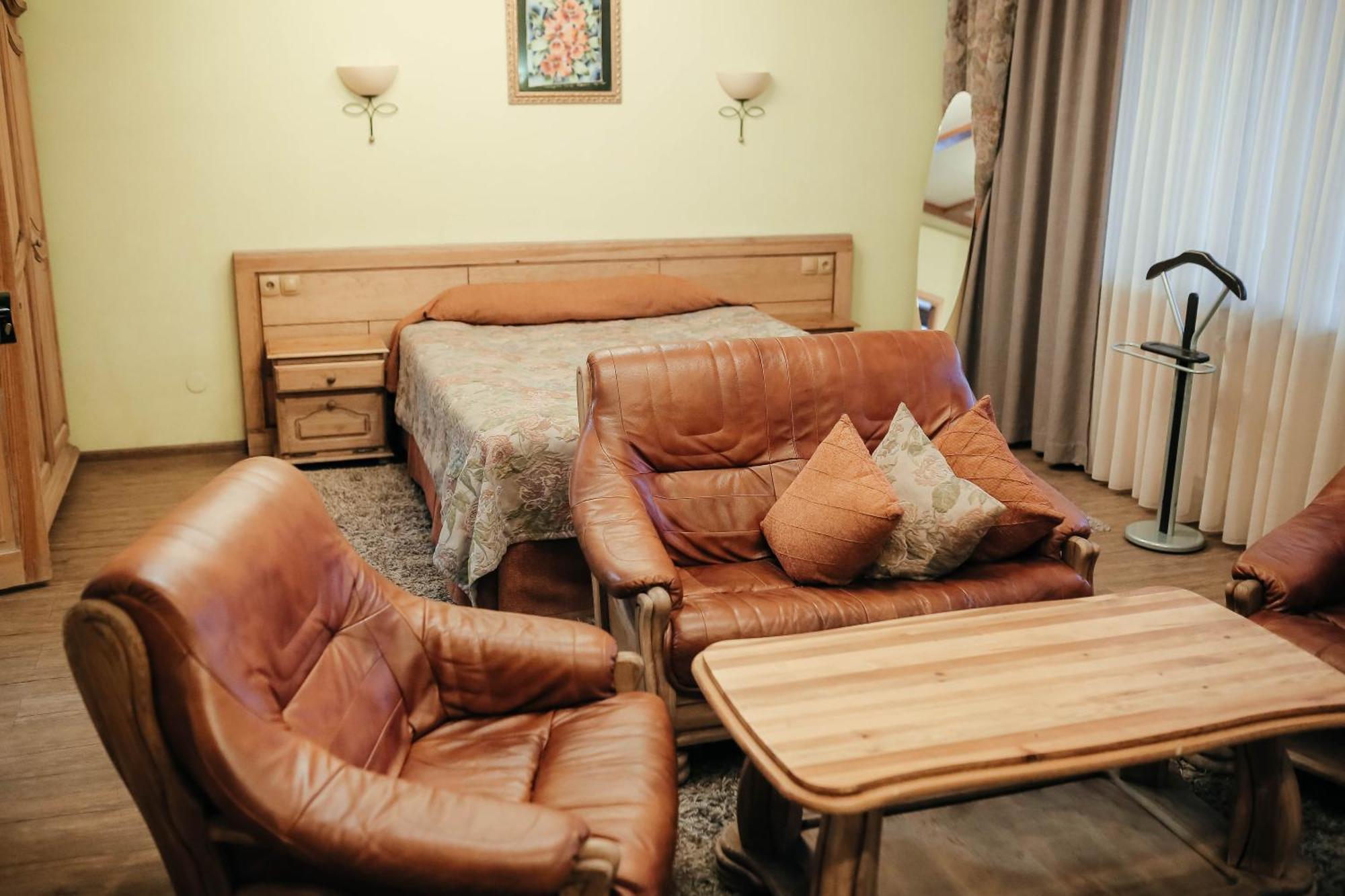 Тау-House Hotel Koksoki Kültér fotó