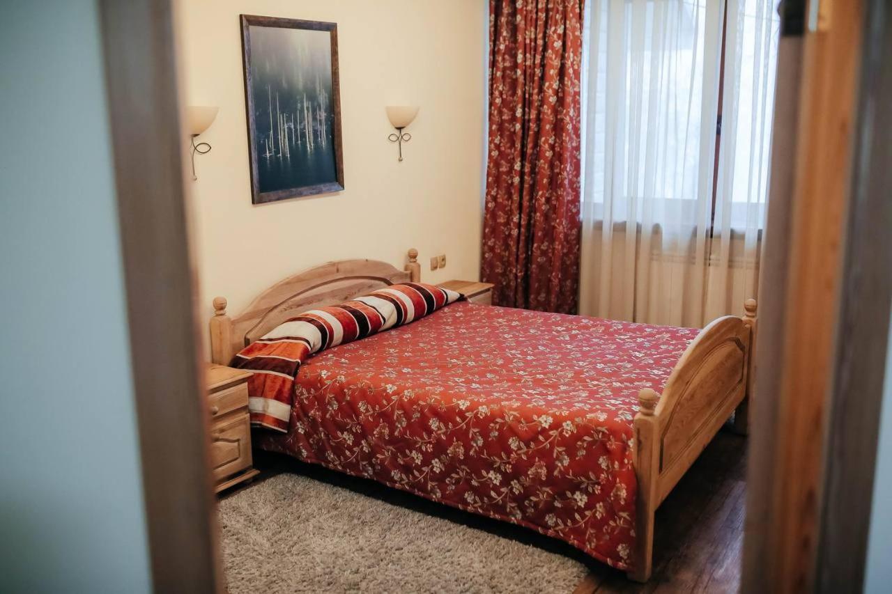 Тау-House Hotel Koksoki Kültér fotó